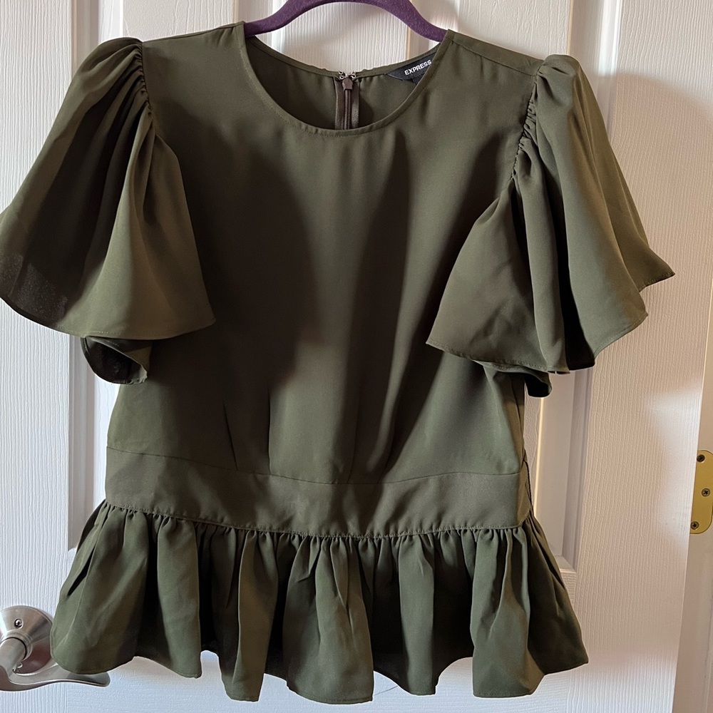 Express Army Green Shirt in Medium